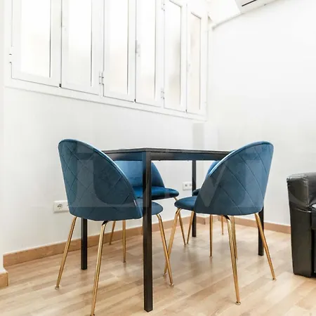 Modern Gem In Heart Of Malaga, Near Sights Rems Apartmán *